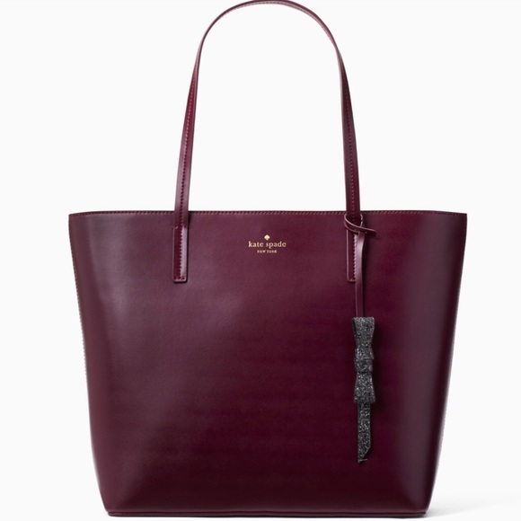 kate spade Handbags - Kate Spade Bag with Bow detail